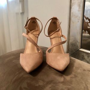 Nude Closed Toe Heel